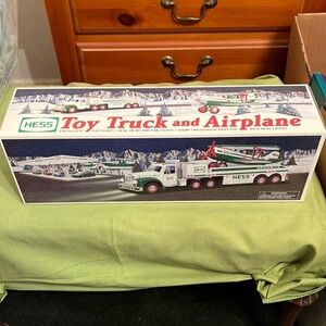 Hess 2002 Toy Truck and Airplane UNOPENED